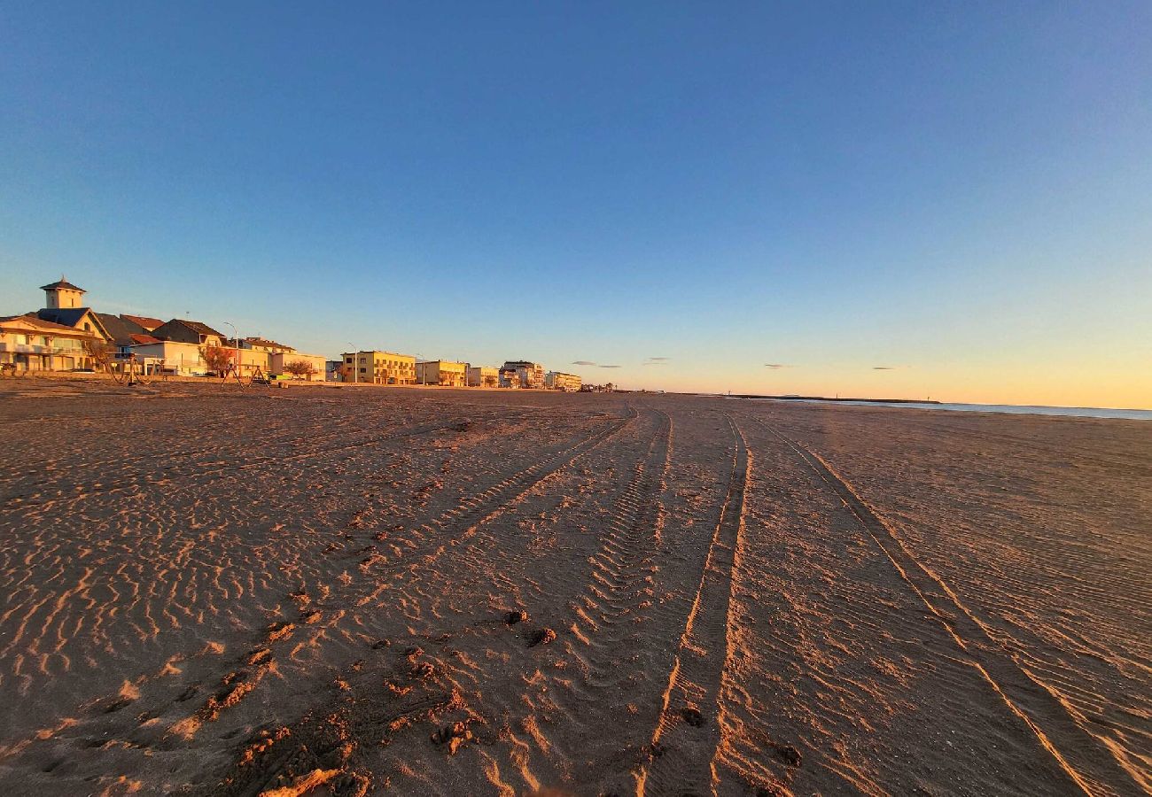 Appartement à Valras-Plage - Appartement Cosy avec Vue Mer au 4ème