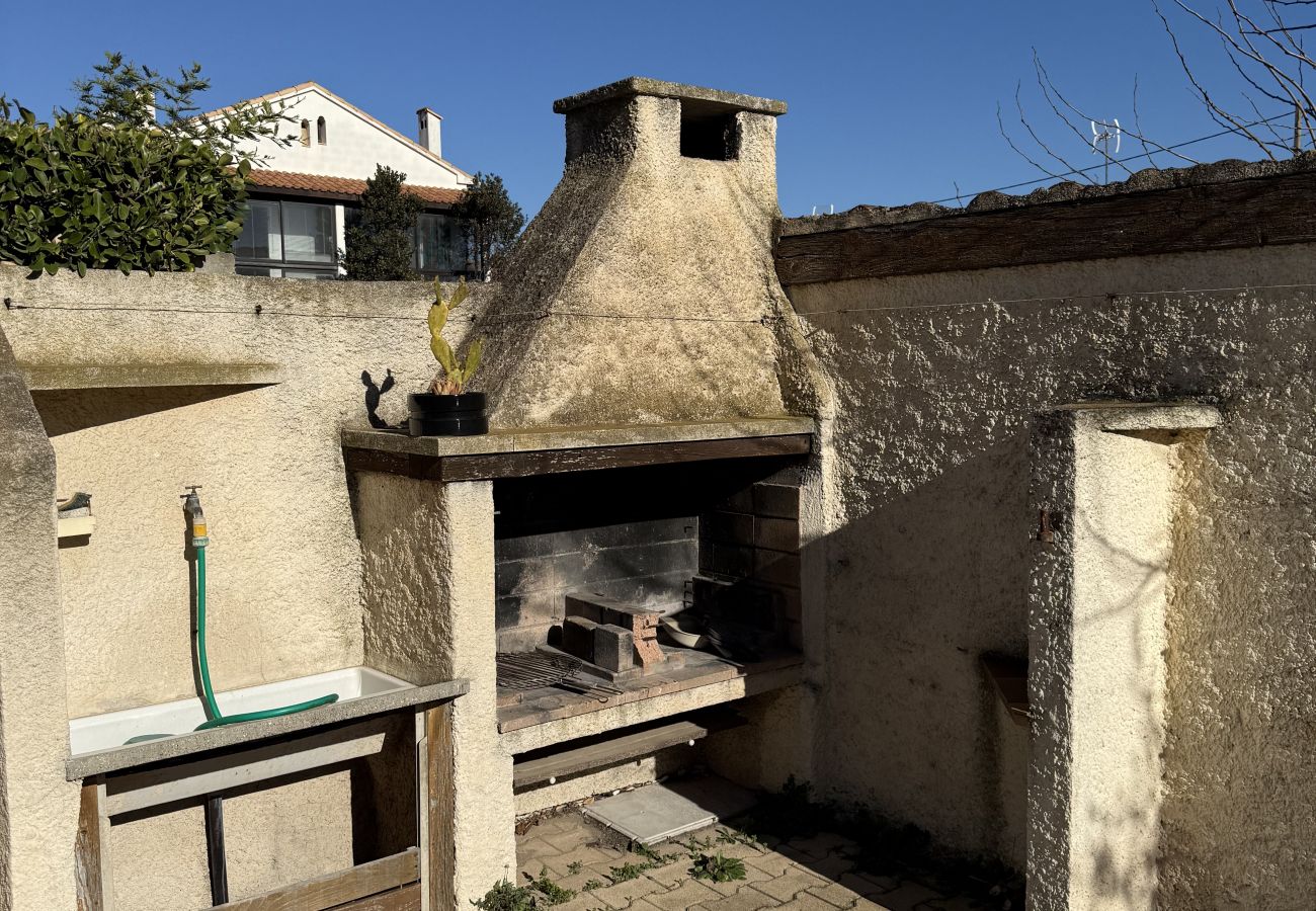 Appartement à Valras-Plage - Valras'Loc - Appartement avec terrasse et parking, proche plage